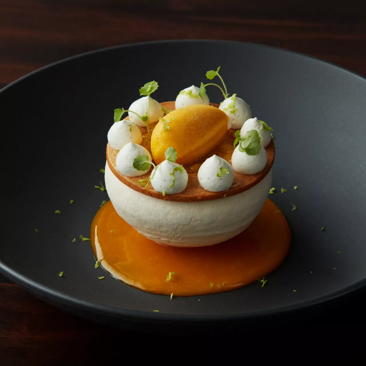 Pavlova Dessert